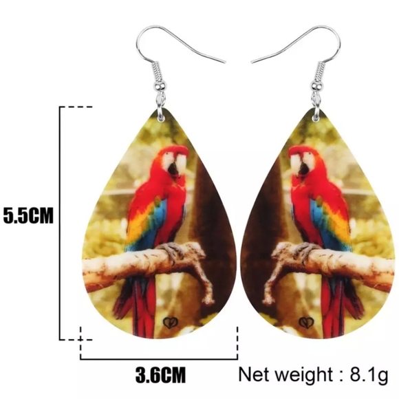 Macaw Parrot Earrings Tropical Bird Forest Teardro - Picture 6 of 7